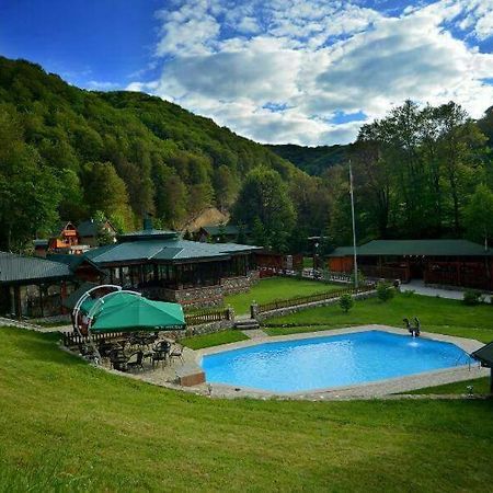 فندق Turistichki Kompleks Bela Voda Dvoriste المظهر الخارجي الصورة